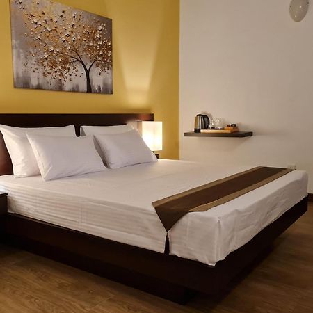 City Oasis 66 Negombo Extérieur photo
