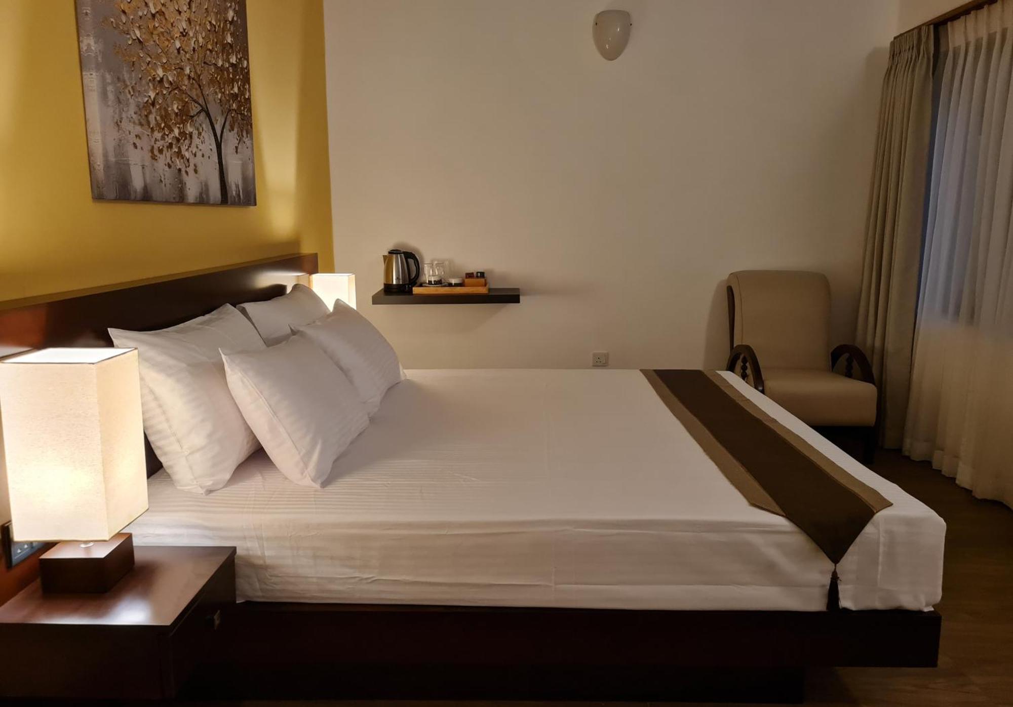 City Oasis 66 Negombo Extérieur photo