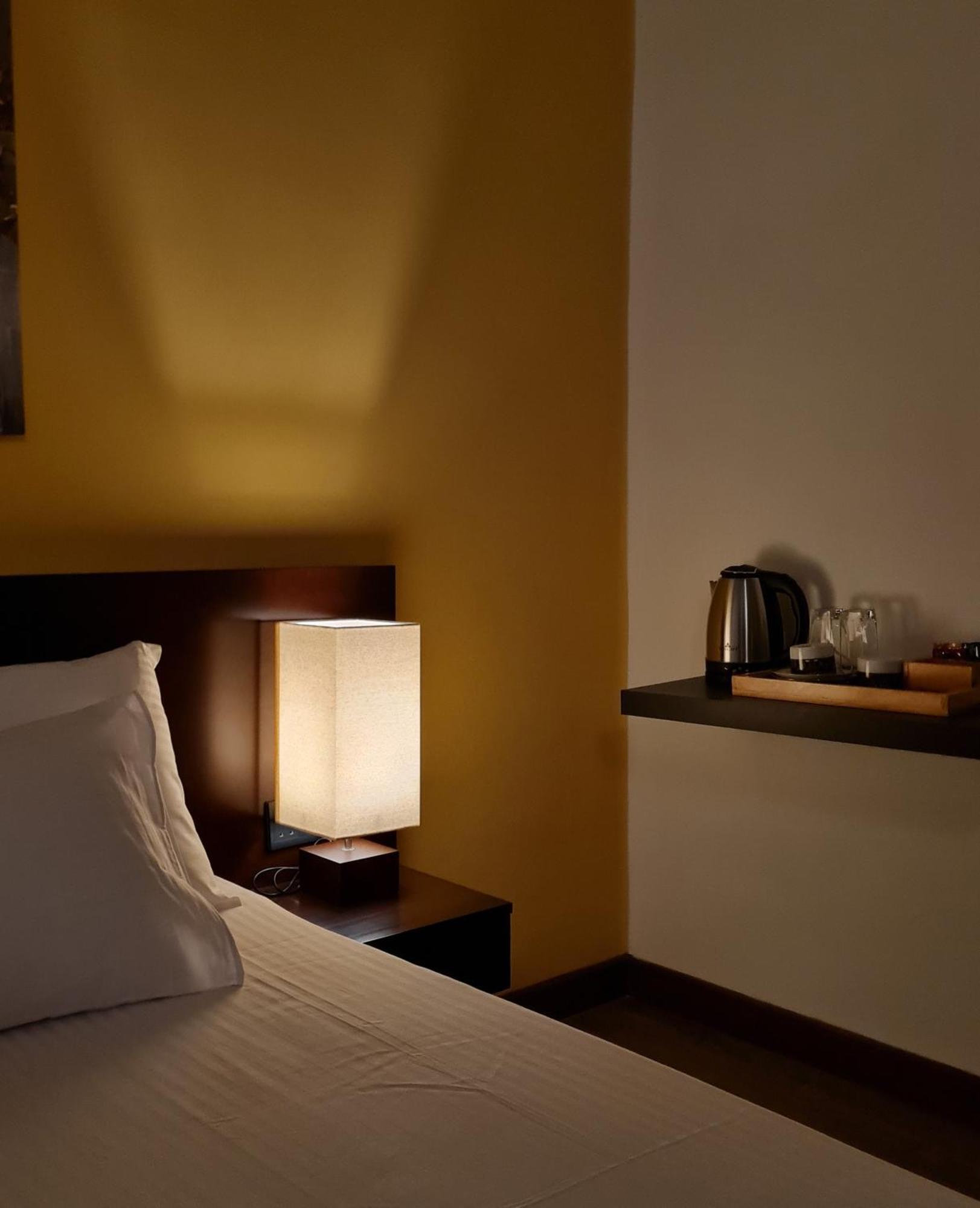 City Oasis 66 Negombo Extérieur photo